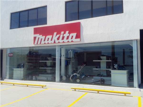 Makita